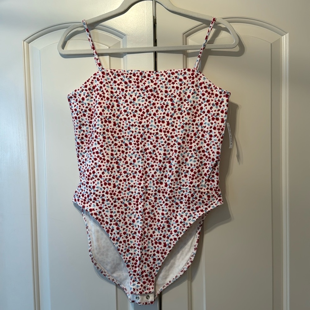 Old Navy NWT Bodysuit Size L